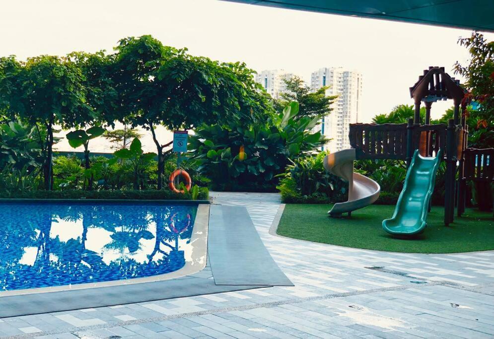 Air Residence 1Br With Balcony Free Netflix And Disney Plus Manila Exterior foto
